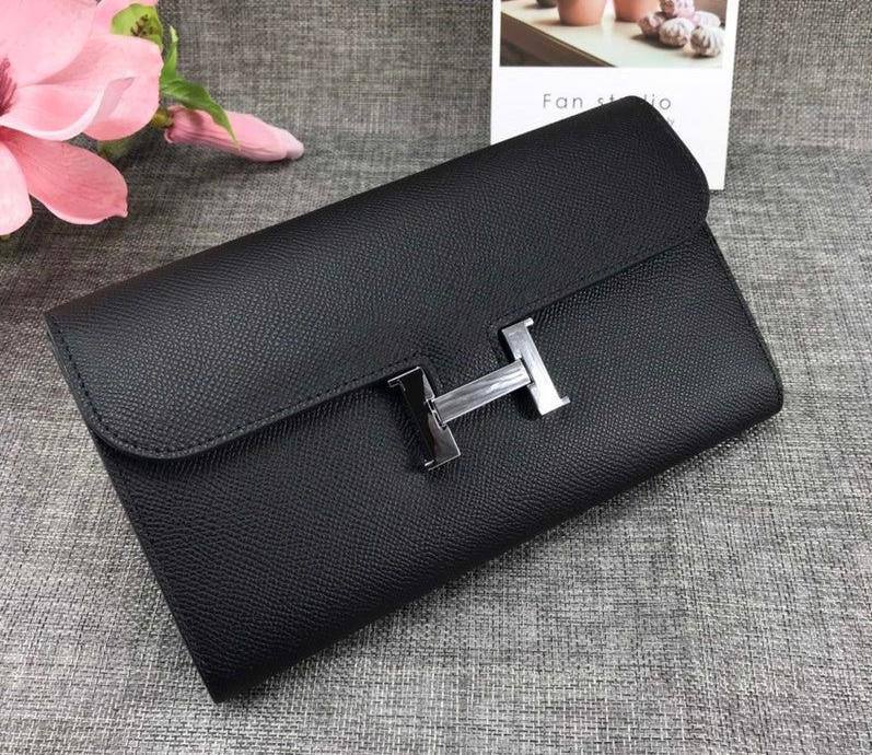 Hermes
With box
🎁🎁🎁

90 dhs🪙🌨️

Zain136
♥️♥️♥️