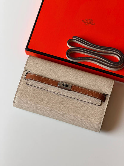 Hermes 20cm💥Master quality ✅with box 📦 
340 dhs✅

Zain52
♥️♥️♥️