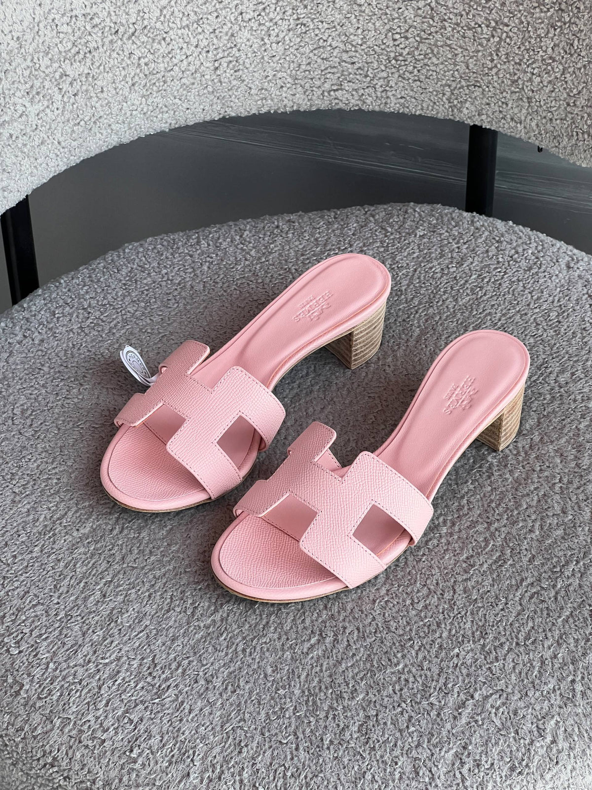 HERMES

36-41

_Super master high quality_🪡
430 dhs🇦🇪🇦🇪

Zain176
♥️♥️♥️