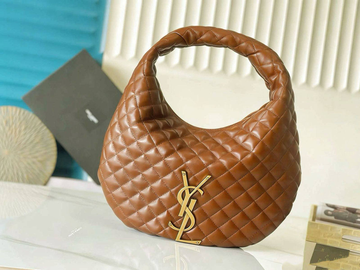 YSL 

COPY ONE 

NEW CAME 

BIG SIZE 
135 dhs🇦🇪🇦🇪

Zain39
♥️♥️♥️
