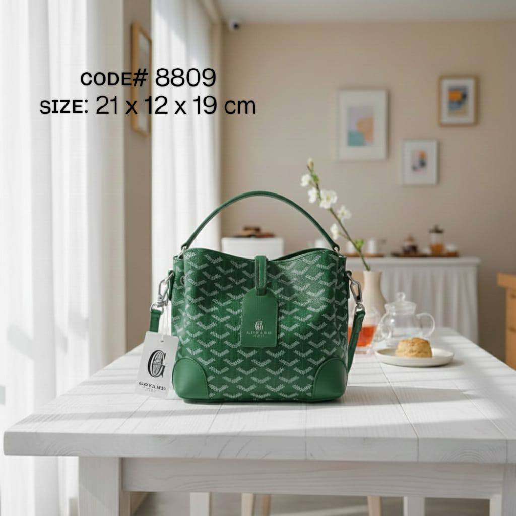 GOYARD ᴘᴇᴛɪᴛᴇ ғʟᴏᴛ ʙᴜᴄᴋᴇᴛ
sʜᴏᴜʟᴅᴇʀ ᴄʀᴏss ʙᴀɢ
ᴡɪᴛʜ 2 ʙᴇʟᴛ sᴛʀᴀᴘ sᴍᴀʟʟ & ʙɪɢ
sɪᴢᴇ : 21 cm

70 dhs🪙🌨️

Zain31
♥️♥️♥️