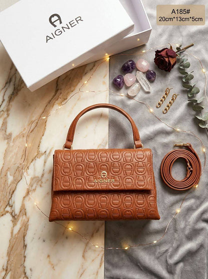 Aigner 

95 dhs
With box 

Zain72
♥️♥️♥️