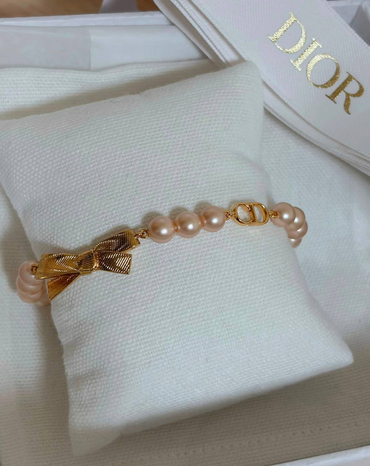 Dior 
Necklace 🐦‍🔥
Bracelet ❤️‍🔥
Master quality 💯
With normal boxes 📦 
105 dhs🇦🇪🇦🇪


With master box 🗃️ 
115 dhs🇦🇪🇦🇪

Zain216
♥️♥️♥️