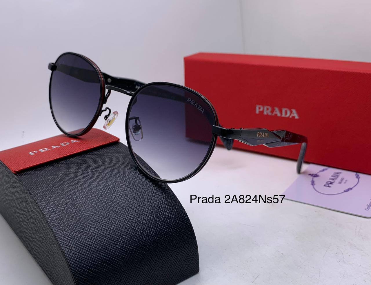 Prada
70 dhs💓

Zain126
♥️♥️♥️