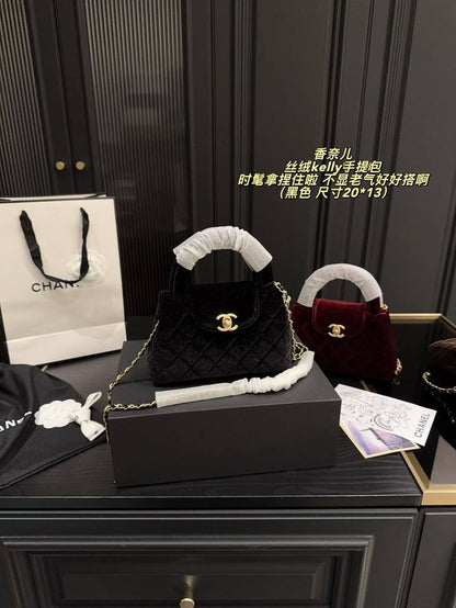 Chanel
Master
240 dhs🪙💕

Zain141
♥️♥️♥️