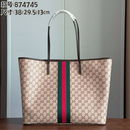Gucci 
Master🌺🌺
size :38×29.5×13  
260 dhs💓

Zain114
♥️♥️♥️