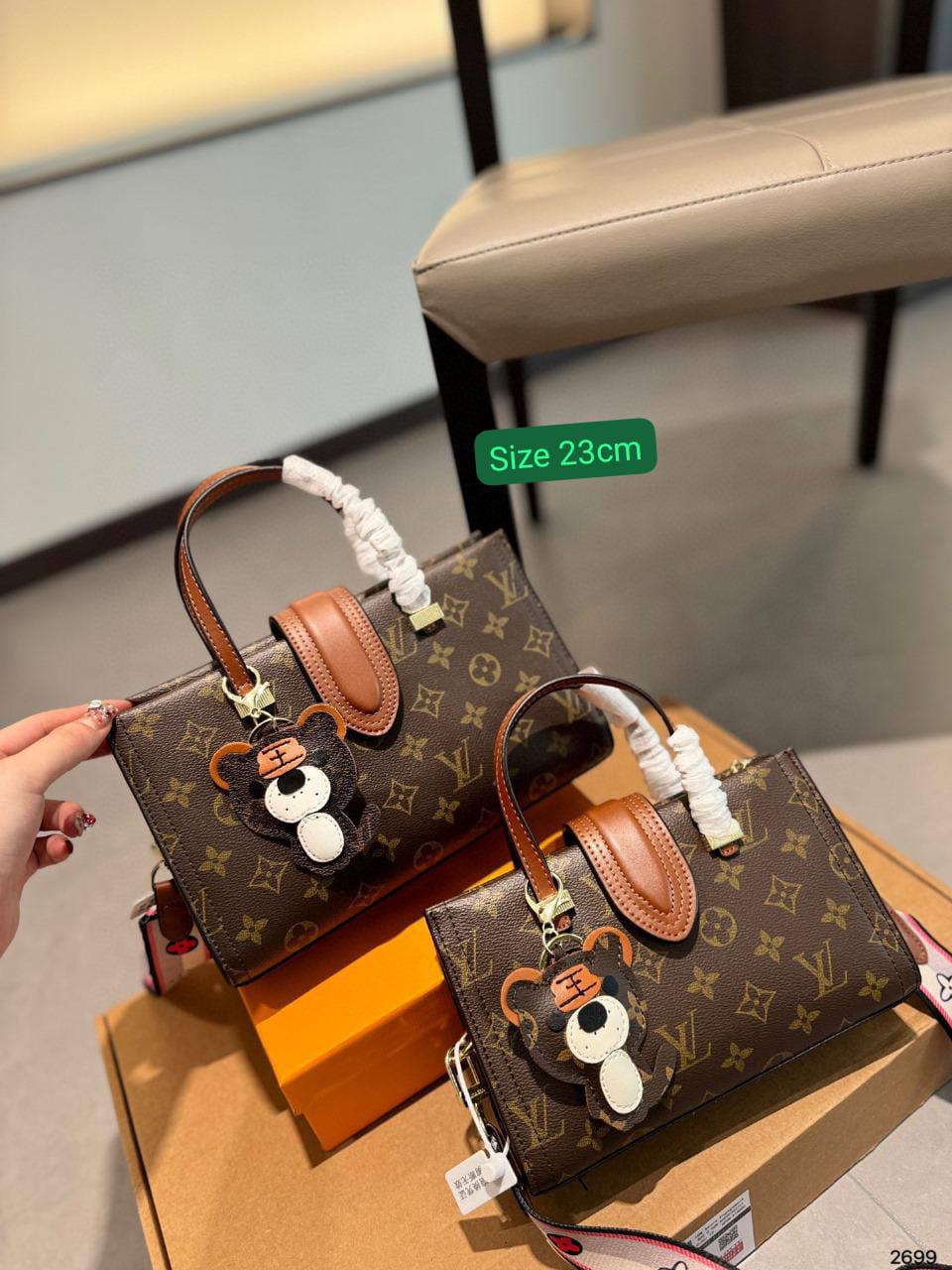 LV 
Good quality 
with box 
🎁🎁🎁

115 dhs🪙🌨️

Zain186
♥️♥️♥️
