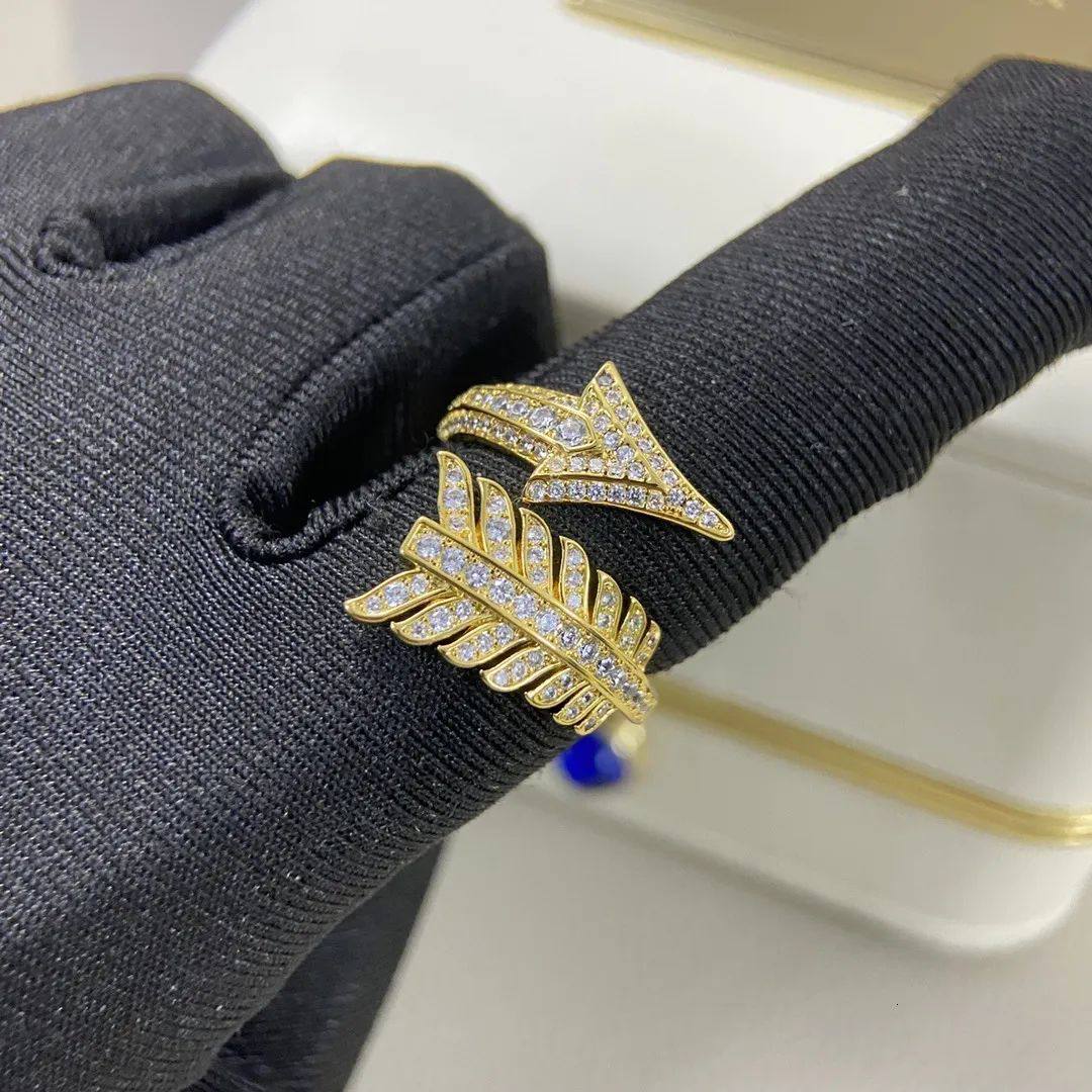 BOUCHERON
55 dhs✅

Zain263
♥️♥️♥️
