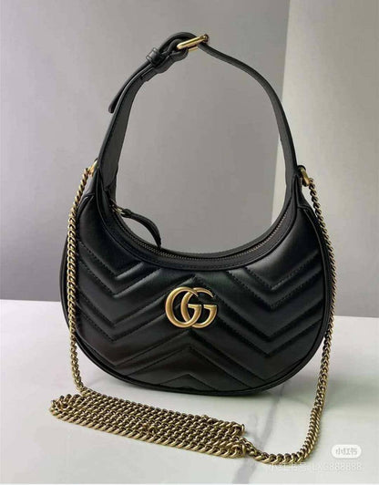 Gucci 
Good Quality 
With Box 
🎁🎁🎁

100 dhs🪙💚

Zain250
♥️♥️♥️
