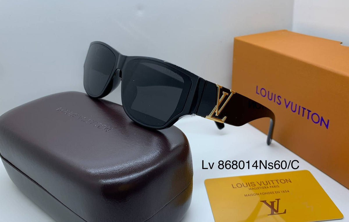 Ladies sunglasses 

70 dhs🇦🇪🇦🇪

Zain126
♥️♥️♥️