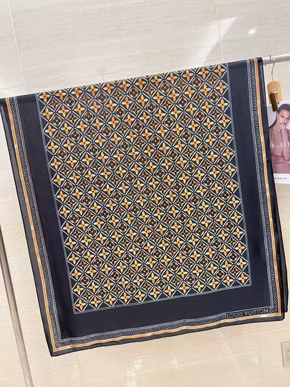 Silk scarf 

40 dhs🇦🇪  
no box

60 dhs🇦🇪 with box

Zain93
♥️♥️♥️