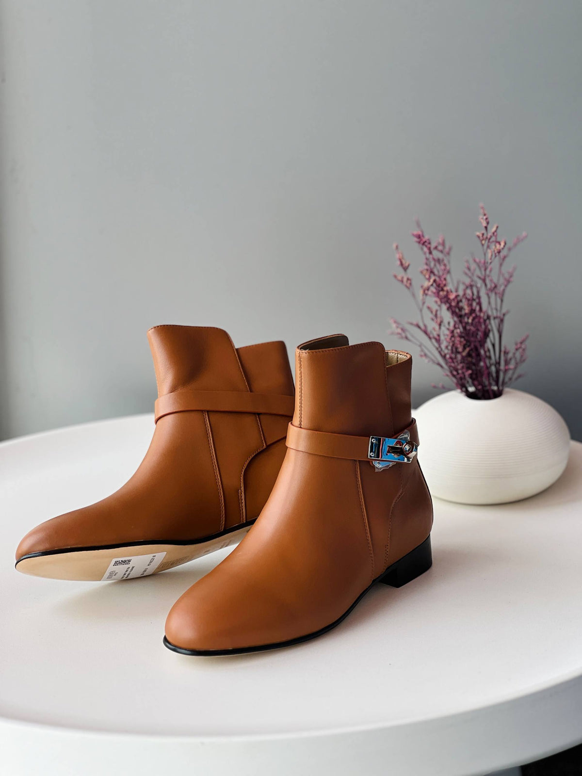 Hermes Boot
36-41
_Super master high quality_🪡
630 dhs🇦🇪🇦🇪

Zain176
♥️♥️♥️