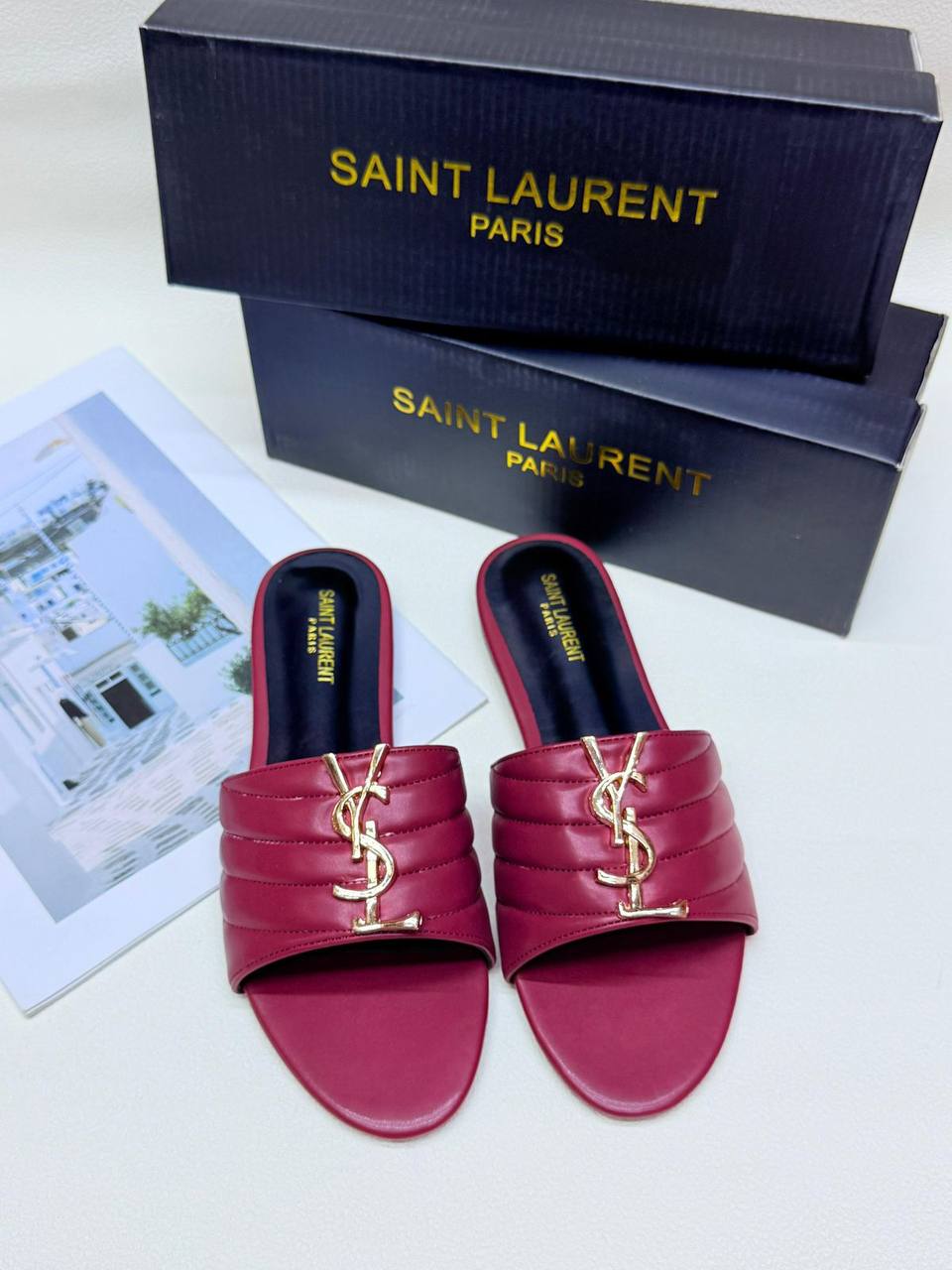 *🔥new arrival🔥*
YSL ladies 
Size 36to41
65 dhs🪙💕

Zain236
♥️♥️♥️
