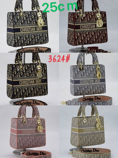 Dior

High quality

115 dhs❤️

with box
🎁🎁🎁

Zain136
♥️♥️♥️