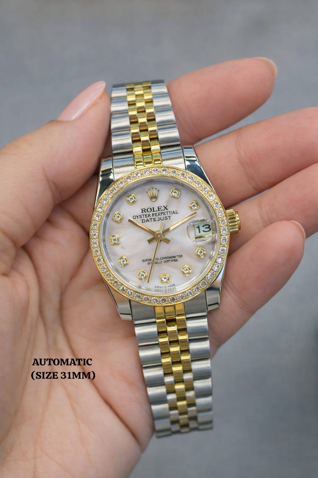 Rolex watch for ladies good quality automatic 
230 dhs❣️
size 31mm

Zain59
♥️♥️♥️