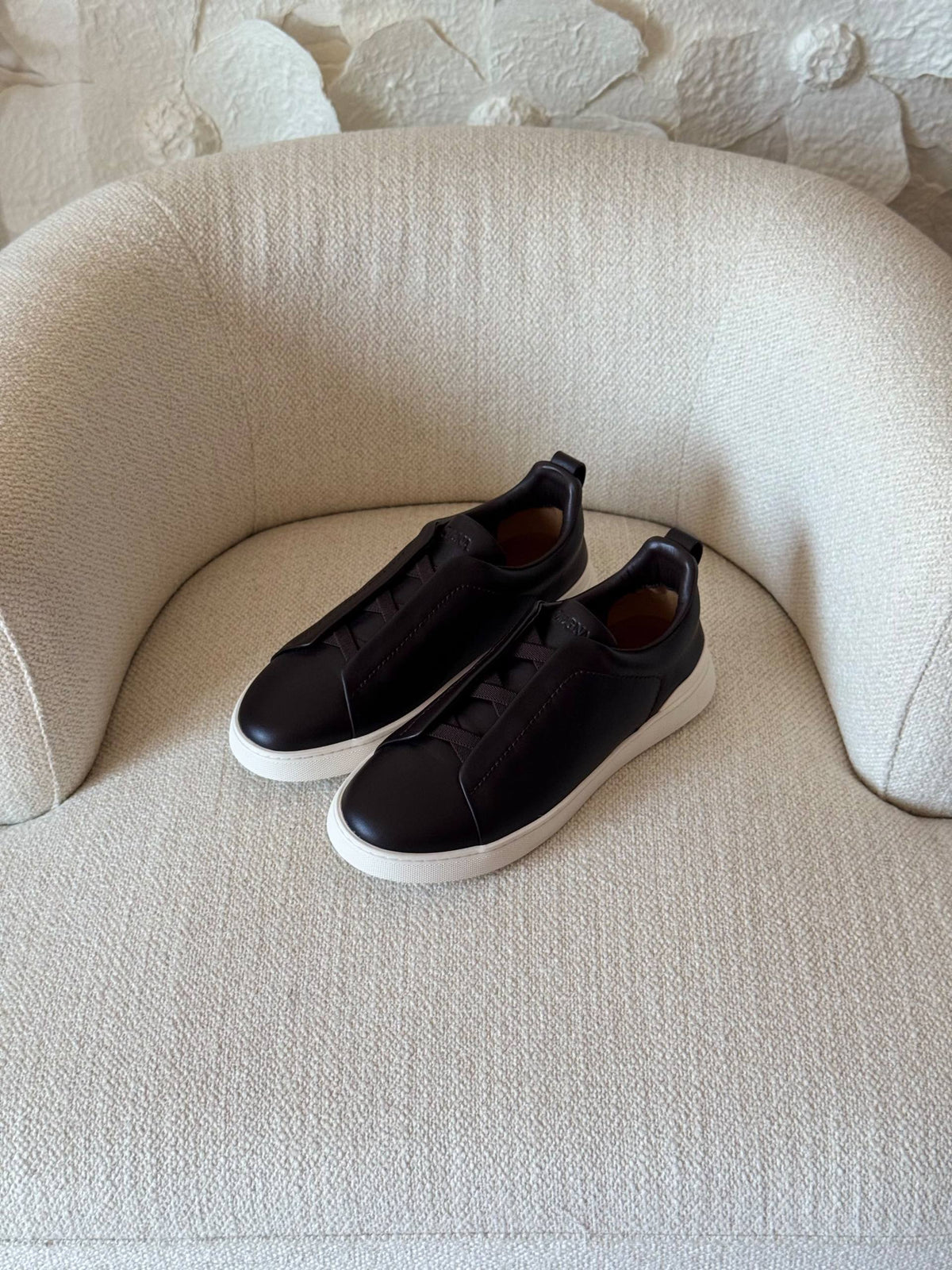 ZEGNA SNEAKERS 

AAA QUALITY

 SIZE:40 to 46 

500 dhs🇦🇪🇦🇪

Zain185
♥️♥️♥️