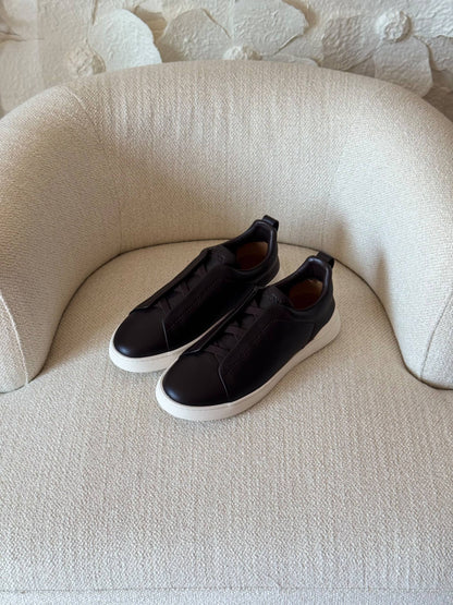 ZEGNA SNEAKERS 

AAA QUALITY

 SIZE:40 to 46 

500 dhs🇦🇪🇦🇪

Zain185
♥️♥️♥️