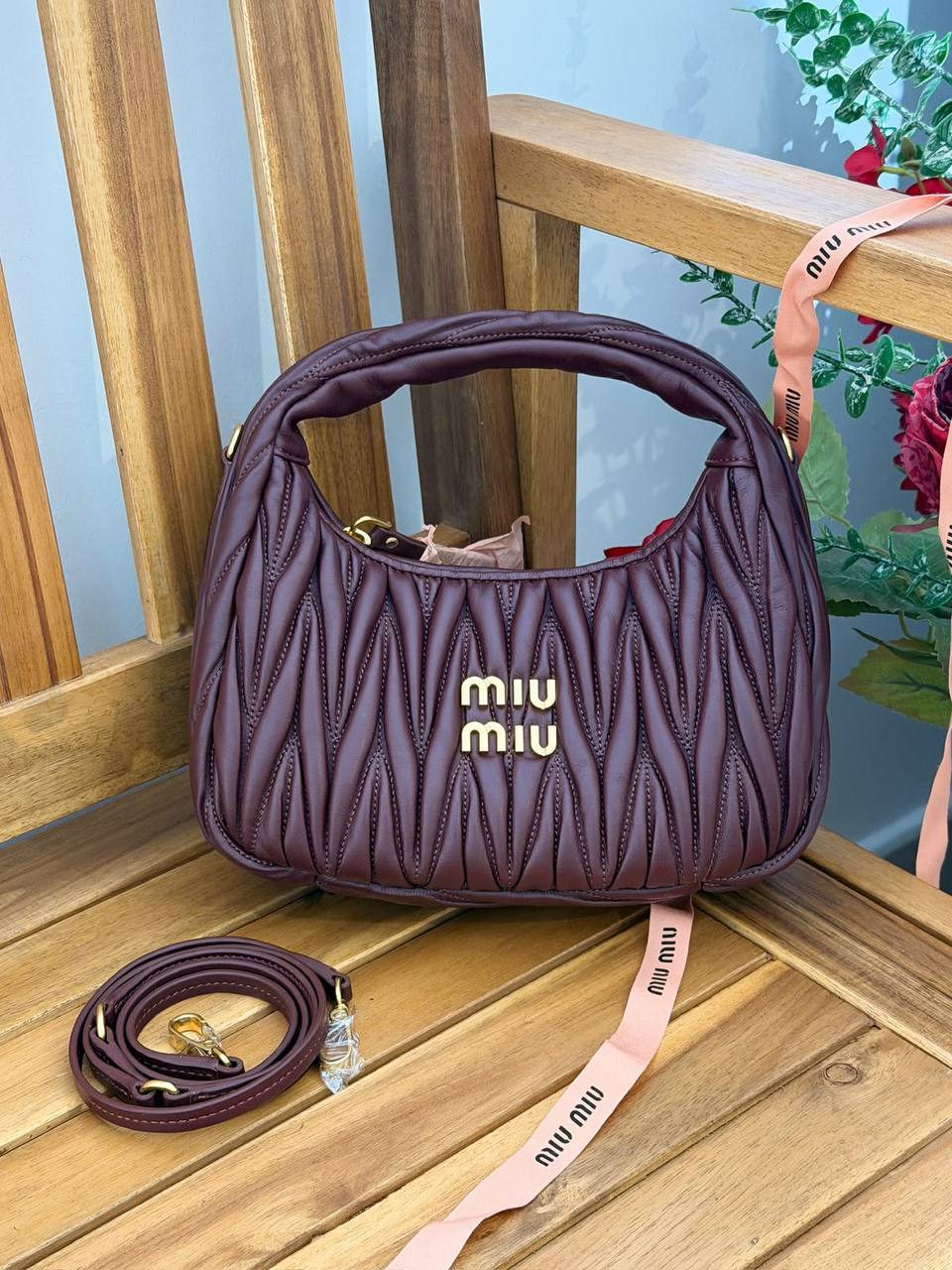 MIU MIU
Super Master Quality⚡️
Original Packing 🎁
Size 20CM📏
For Price 👇 WhatsApp✅
0568585901 
0507557372
0552275751 Owner Zain 👌

Zain321
♥️♥️♥️