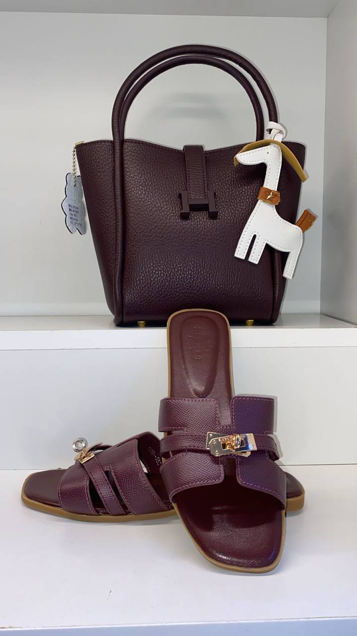 Hermes Set
160 dhs✅
Size 36….41💃💃💃

Zain161
♥️♥️♥️
