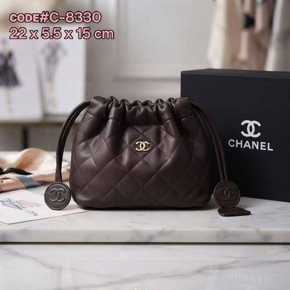 Chanel ᴘᴏᴜᴄʜ ʙᴀɢ
ǫᴜɪʟᴛᴇᴅ sᴏғᴛ ʟᴇᴀᴛʜᴇʀ
ᴅʀᴀᴡsᴛʀɪɴɢ ᴄʟᴏsᴜʀᴇ
ᴀᴅᴊᴜsᴛᴀʙʟᴇ ʙᴇʟᴛ sᴛʀᴀᴘ
ɢᴏʟᴅ ʜᴀʀᴅᴡᴀʀᴇ
sɪᴢᴇ: 22 cm
ᴡɪᴛʜ BOX

75 dhs✅

Zain31
♥️♥️♥️