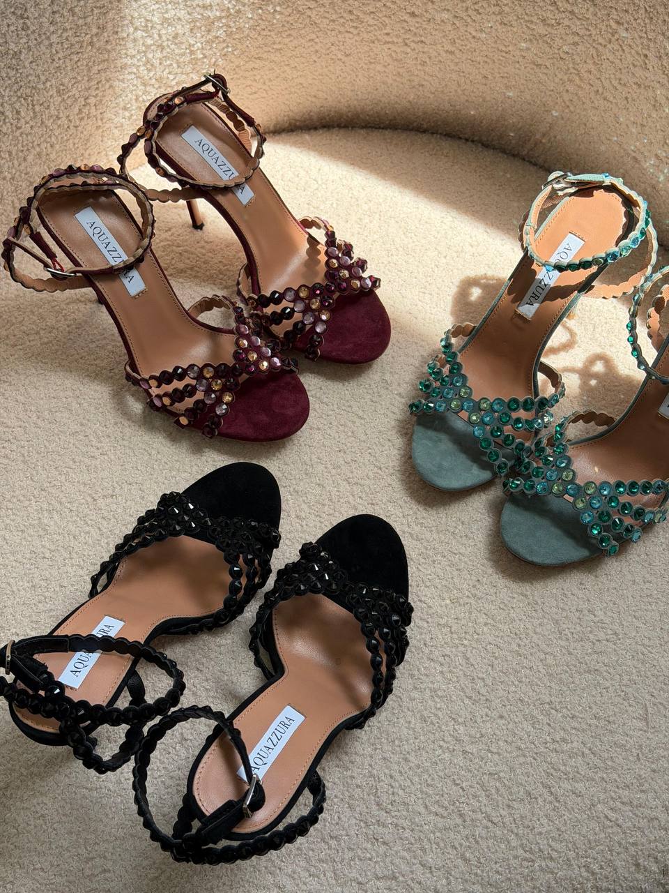 Aquazzura
𝑨𝑨𝑨 𝑸𝑼𝑨𝑳𝑰𝑻𝒀
𝑺𝑰𝒁𝑬 {35 𝒕𝒐 42}
450 dhs✅

Zain81
♥️♥️♥️