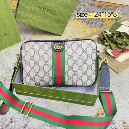 Gucci
✨✨NEW ✨✨
90 dhs🪙🌨️

with box
🎁🎁🎁

Zain38
♥️♥️♥️