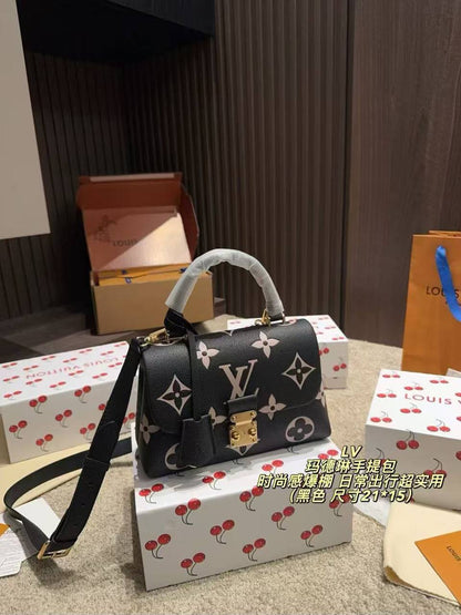LV
Master💓💓💓
250 dhs✅

Zain153
♥️♥️♥️