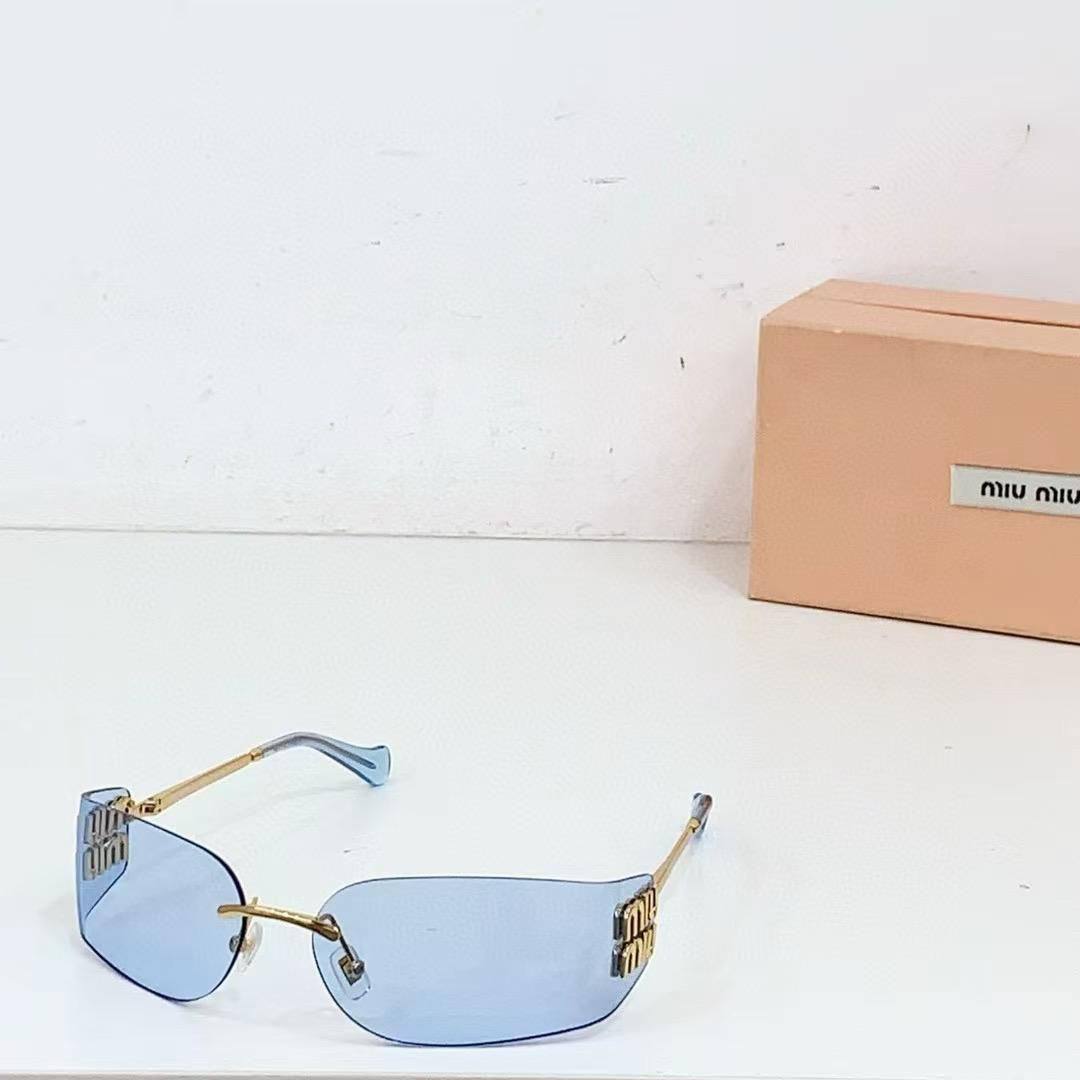 *NEW COLLECTION*

*SUNGLASSES WOMEN*

*MASTER QUALITY*

250 dhs❣️

Zain202
♥️♥️♥️