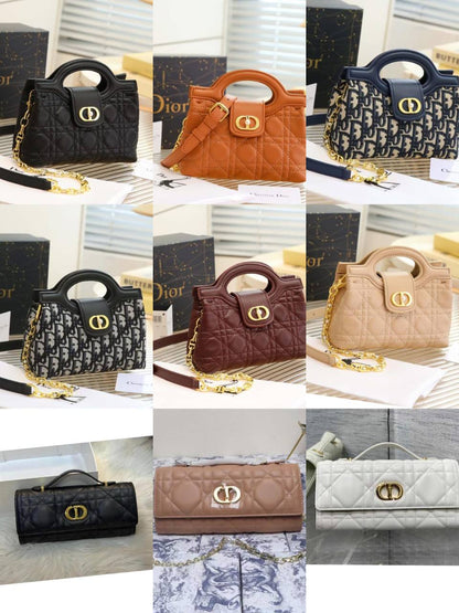Dior

95 dhs✅

high quality 

With box
🎁🎁🎁

Zain26
♥️♥️♥️