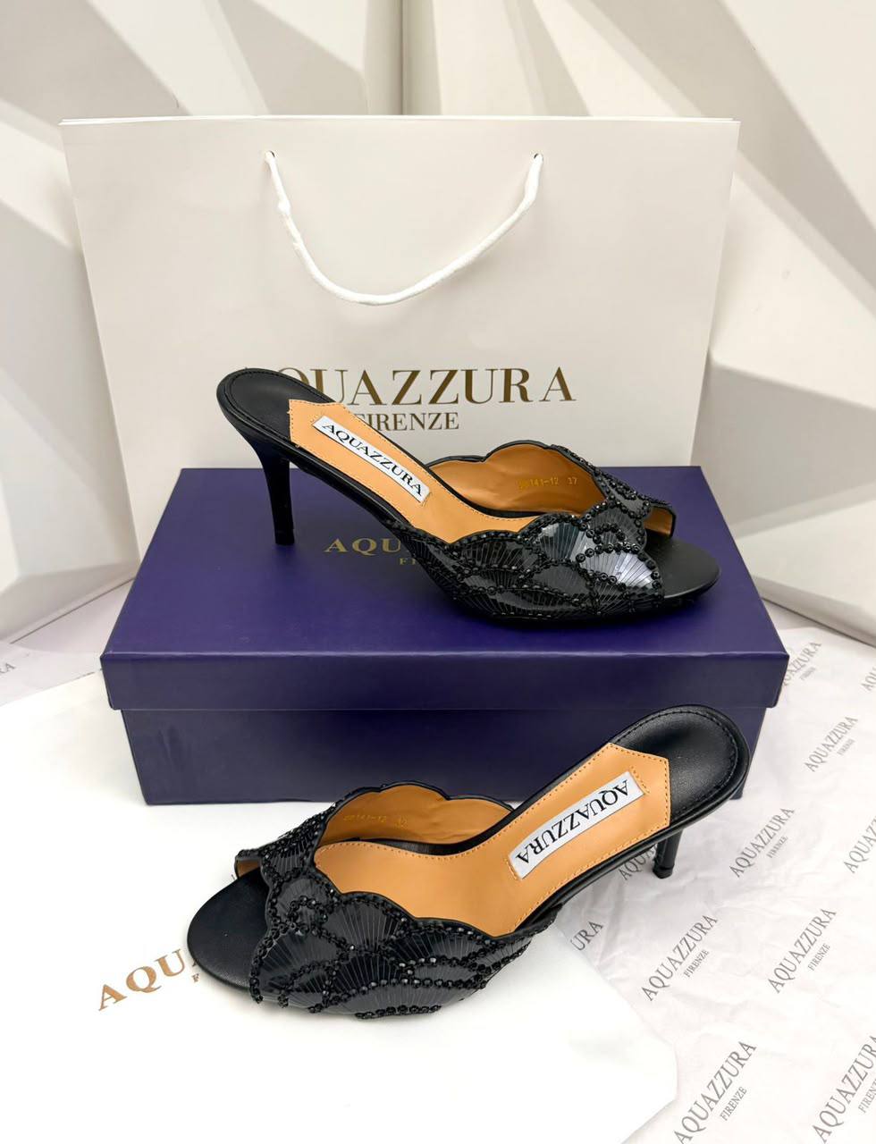 AQUAZZURA 
MASTER QUALITY 😍
SIZE 36-41 AVAILABLE 
280 dhs💓

Zain88
♥️♥️♥️