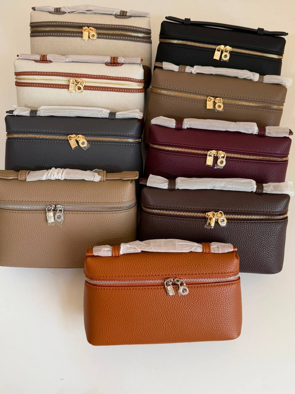 Loro Piana Master❣️❣️
230 dhs🇦🇪🇦🇪

Zain134
♥️♥️♥️