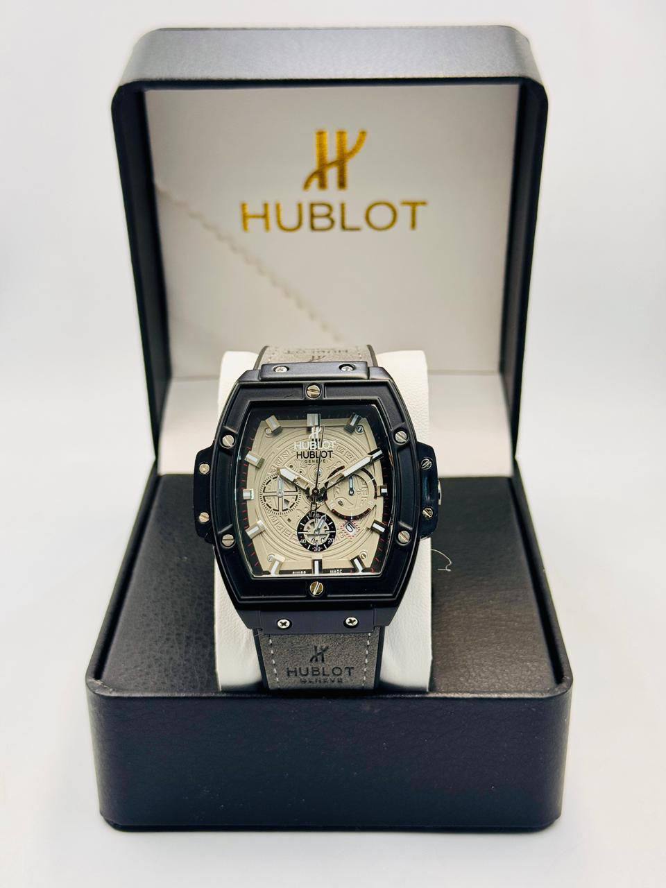 Hublot Men 
60 dhs✅

Zain08
♥️♥️♥️