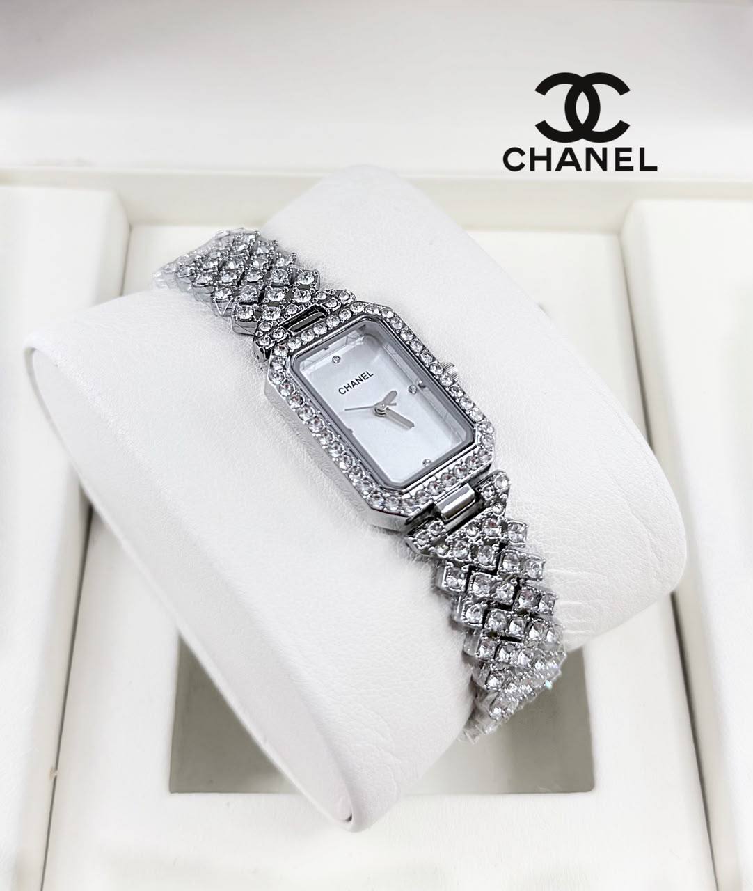 Chanel
*Ladies*
55 dhs💓

Zain29
♥️♥️♥️