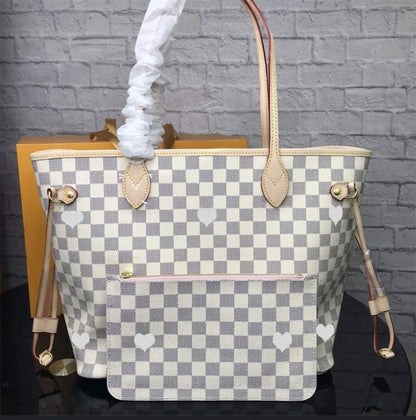 LV
copy one
150 dhs✅

Zain143
♥️♥️♥️
