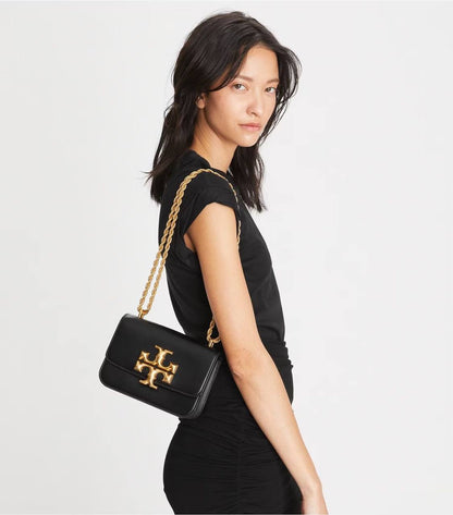 Tory Burch
130 dhs🇦🇪🇦🇪
With box

Zain219
♥️♥️♥️