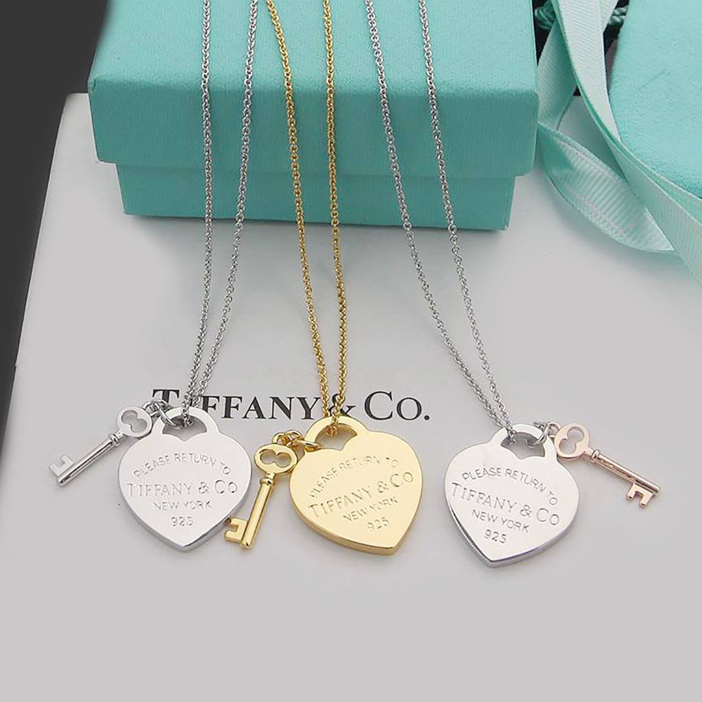 TIFFANY NECKLACE
MASTER✨💫
60 DHS✅
WITH BOX AND PAPER BAG🛍️🎁

Zain89
♥️♥️♥️