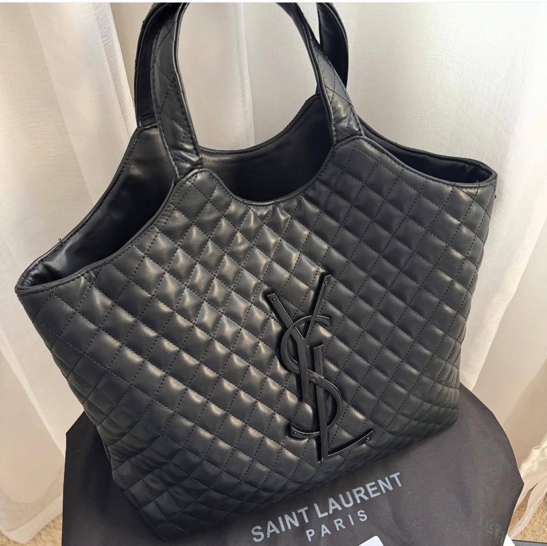 YSL
105 dhs🇦🇪🇦🇪

big size

Zain26
♥️♥️♥️