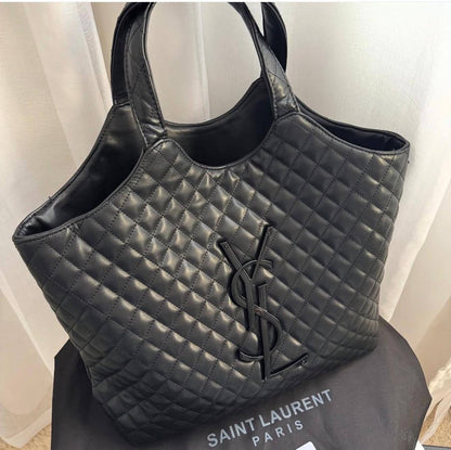 YSL
105 dhs🇦🇪🇦🇪

big size

Zain26
♥️♥️♥️