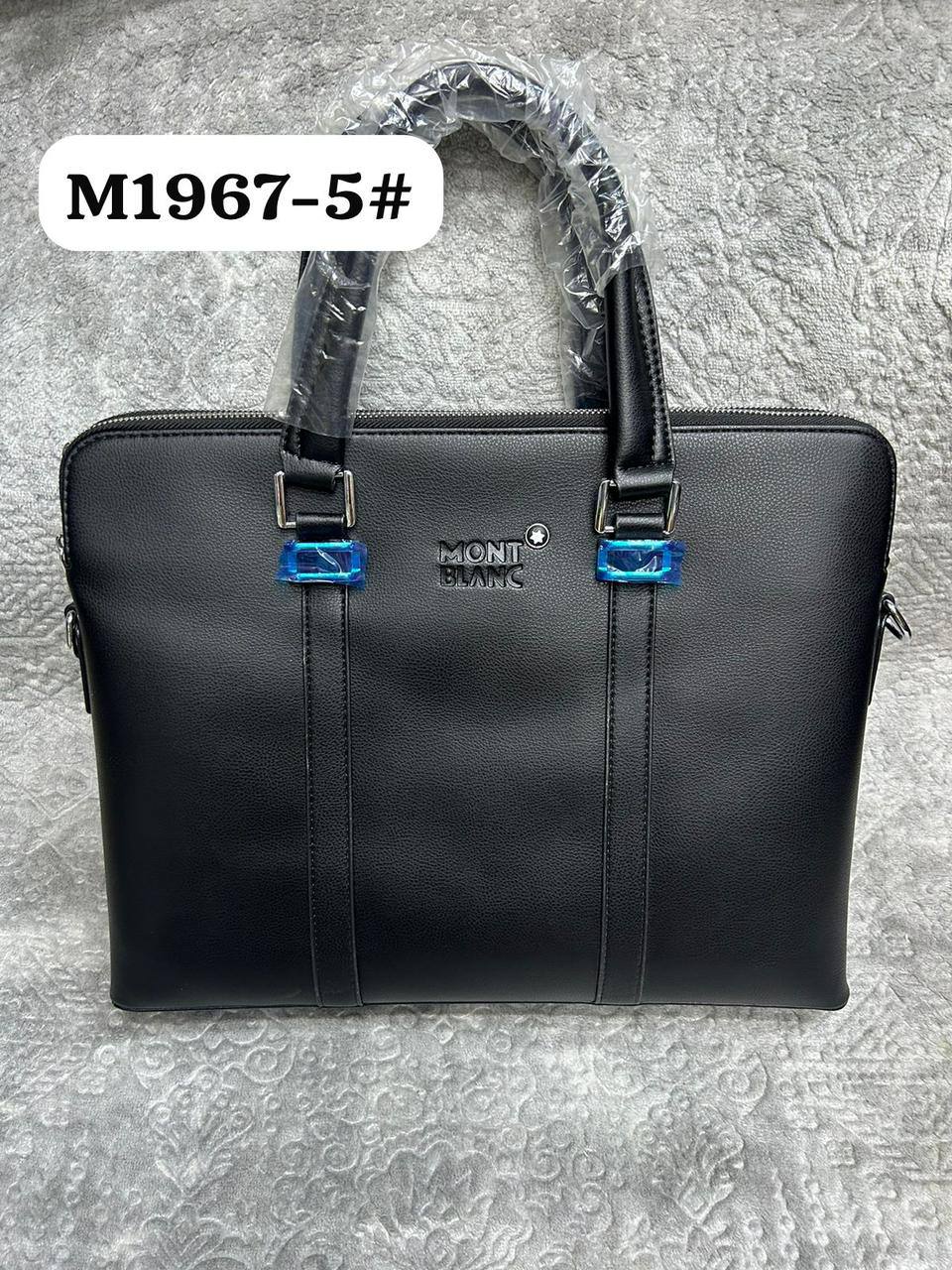 Laptop Bags
90 dhs🪙🖤

Zain190
♥️♥️♥️