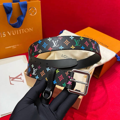 LV
💜*Master quality*💜
300 dhs🪙💚

Zain160
♥️♥️♥️
