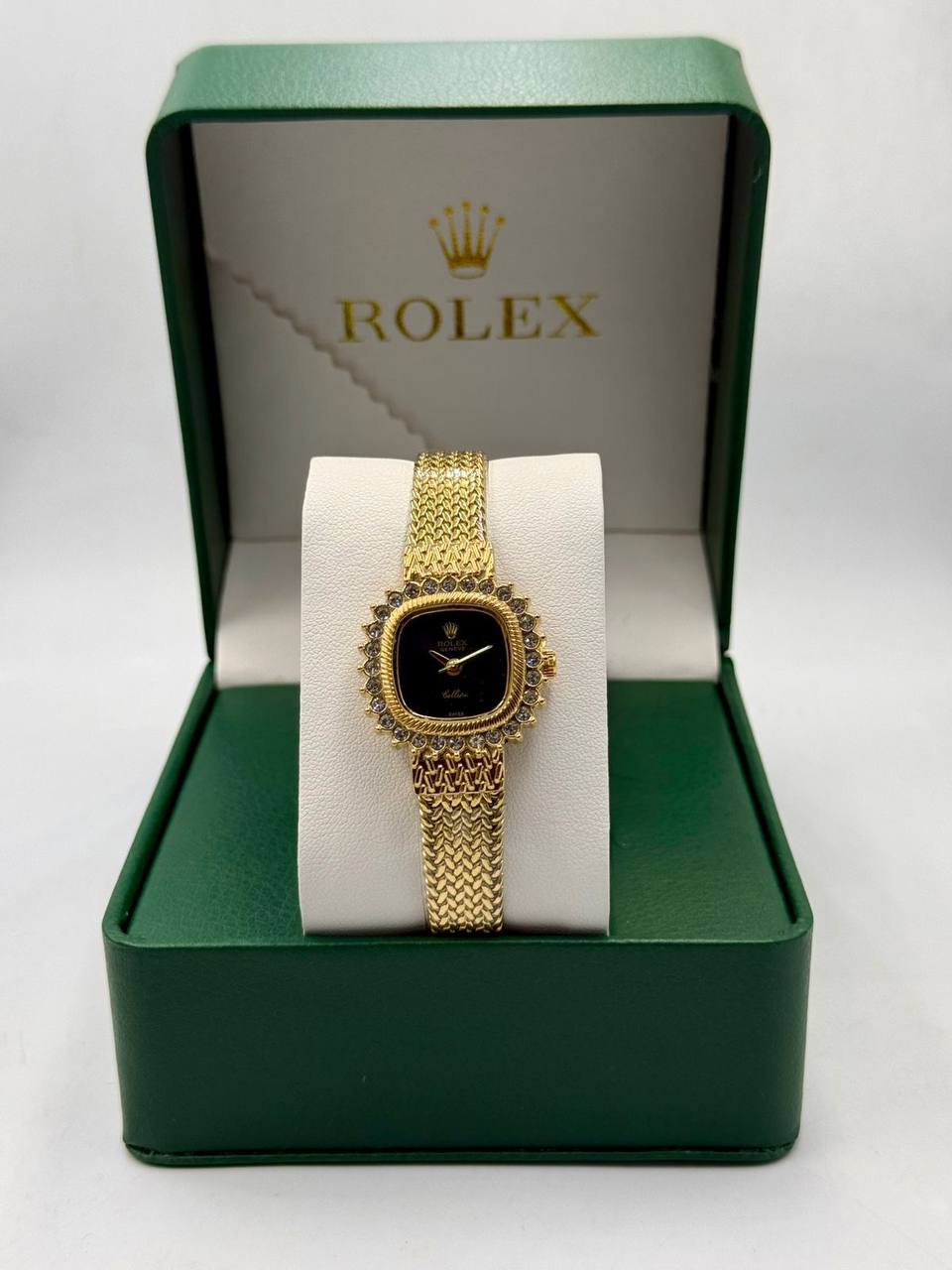 Rolex Ladies
*New arrival*🔥
55 dhs🪙💕

Zain08
♥️♥️♥️