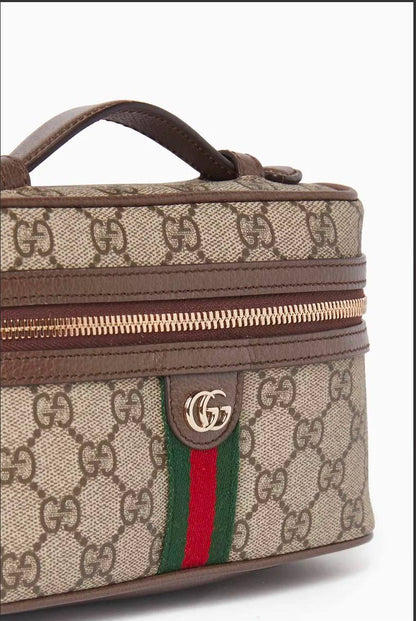 Gucci
95 dhs✅
size：18cm
High-quality with box

Zain35
♥️♥️♥️