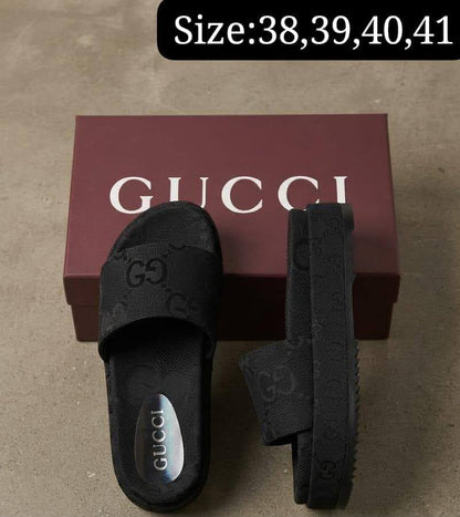 GUCCI SLIPPER 
GOOD QUALITY 
90 dhs✅

Zain40
 ♥️♥️♥️
