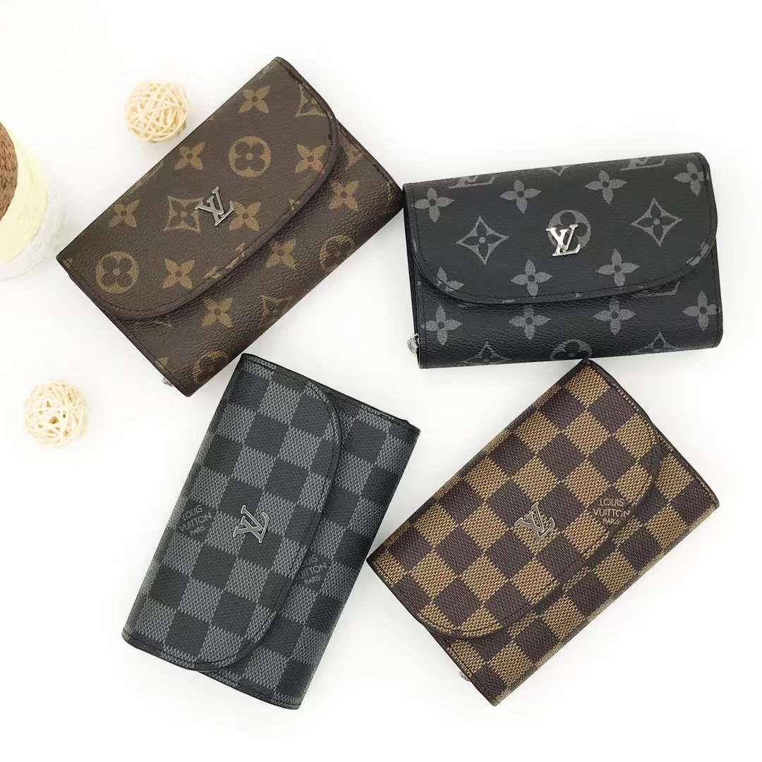 🌈 Brand wallets
multifunction
Size : 14 * 9 * 3 cm
35 dhs🪙🌨️

Zain115
♥️♥️♥️