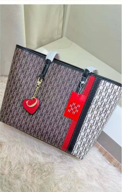 CH
95 dhs🪙💕

Zain235
♥️♥️♥️