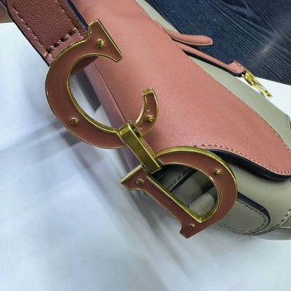 DIOR 
HIGH QUALITY RESTOCK 
130 dhs🪙🖤

Zain39
♥️♥️♥️