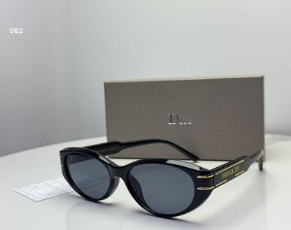 Dior

Good quality 
65 dhs🇦🇪🇦🇪

Zain182
♥️♥️♥️