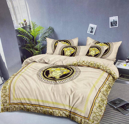 Master quality 
King size bed 
Comforter set
1 comfort  
1 bedsheets 
4 pillowcases 
6pcs set
150 dhs🇦🇪🇦🇪

Zain99
♥️♥️♥️
