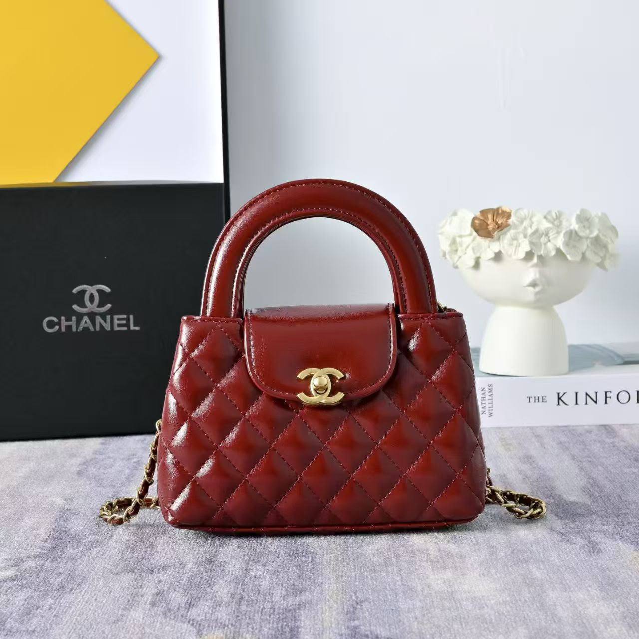 Chanel
100 dhs🇦🇪🇦🇪

Zain143
♥️♥️♥️