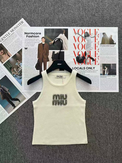 *New collections*                                                
MIU MIU
*Super Master quality*
*Sizes: S M L* 
280 dhs🇦🇪🇦🇪

Zain308
♥️♥️♥️